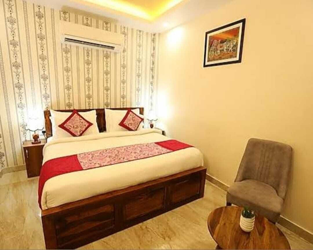 Bedroom 3, LAVIT HOTEL, Faridabad