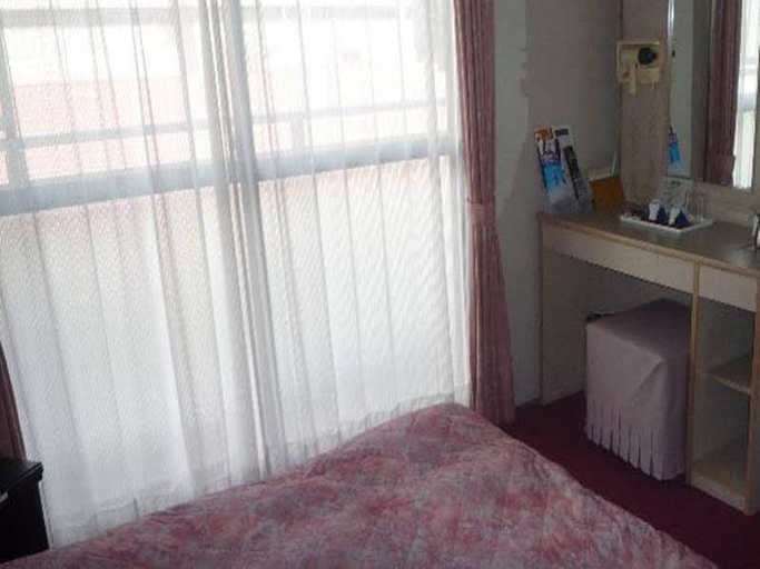 Bedroom 4, Hotel Crystal Hiroshima, Hiroshima