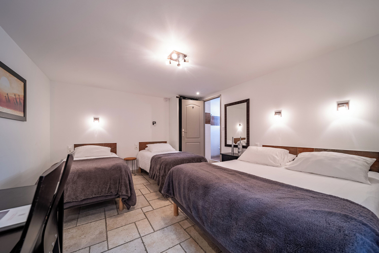 Bedroom 2, Les Loges du Luberon, Vaucluse