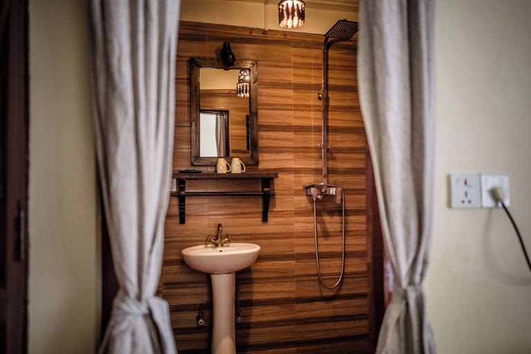 Bathroom 5, Mingtang Boutique Cottage, Gandaki