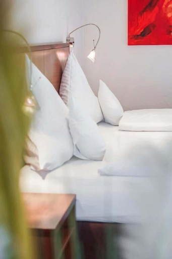 Bedroom 4, Hotel In der Breite, Zollernalbkreis