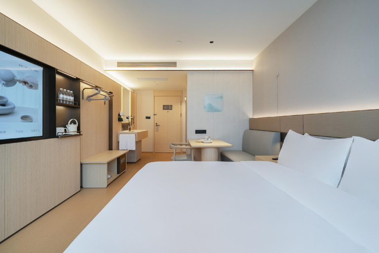 Bedroom 2, Ji Hotel Shenzhen Sports Center Bagualing Subway Station, Shenzhen