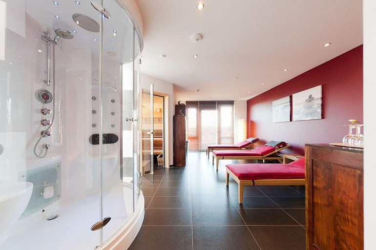 Bathroom, Riverside Hotel, Grafschaft Bentheim