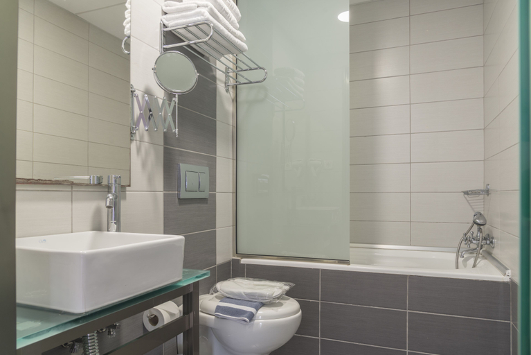 Bathroom 3, Royal Bay Hotel, South Aegean