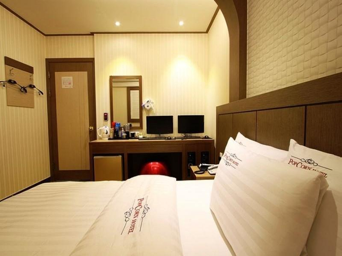 Bedroom 4, Seongnam Wol Hotel, Seongnam