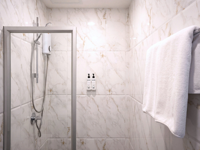 Bathroom 3, Excel Hotel Bangkok, Phra Nakhon