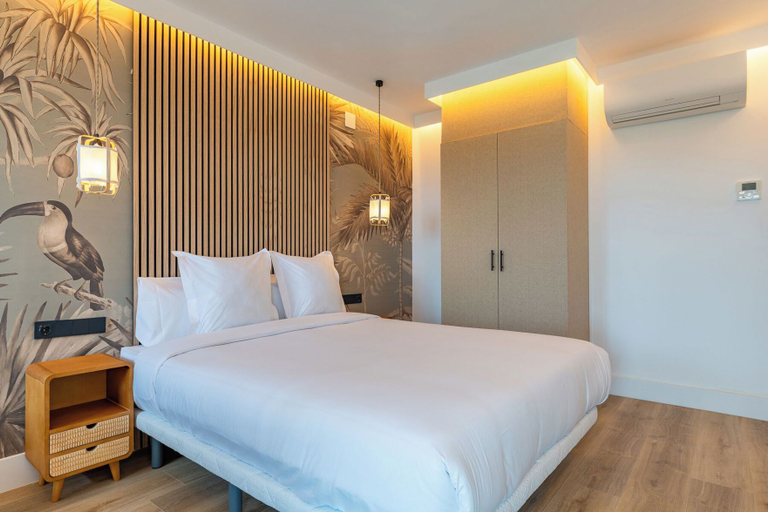 Others 5, HA Aparthotel Retiro Suites, Madrid