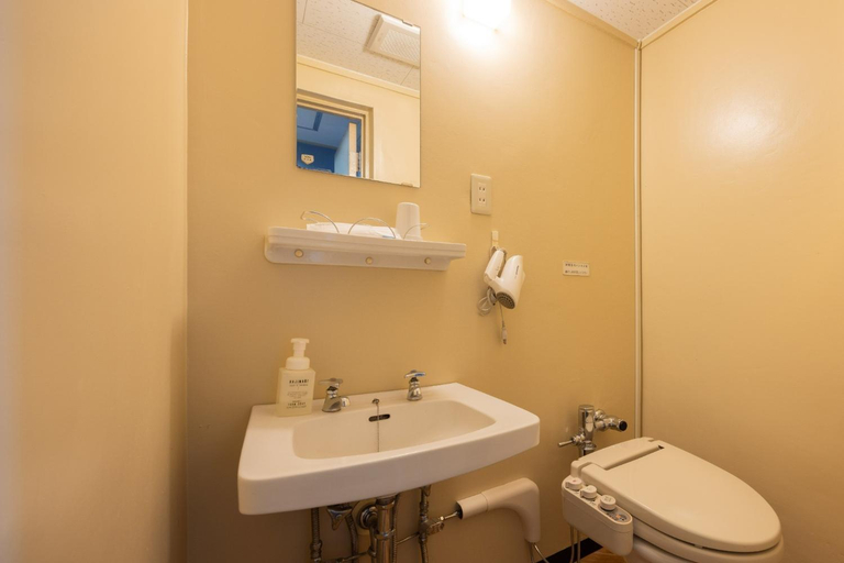 Others 3, Fukuyama Royal Hotel - Vacation STAY 36213v, Fukuyama
