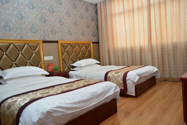 Bedroom 2, Yaqi Holiday Hotel (Kunming Erjilu Subway Station), Kunming