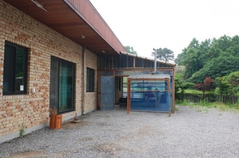 Exterior & Views 1, Paju salimchae pension, Paju