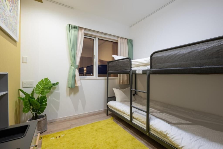 Room 1, Villa Cangrejo, Shiraoi