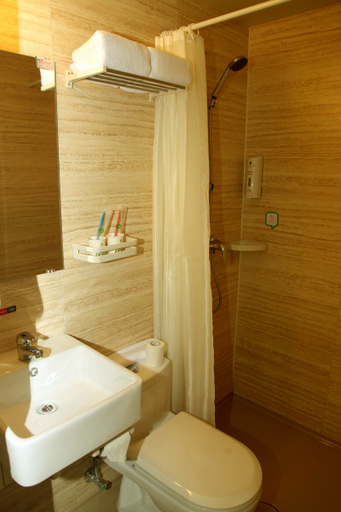 Bathroom 4, Hi Inn Linfen Railway Station Pingyang Square, Linfen