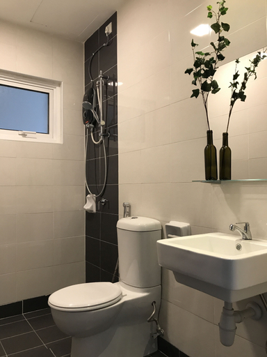 Bathroom 4, Boulevard Service Apartment KL by Airhost, Kuala Lumpur