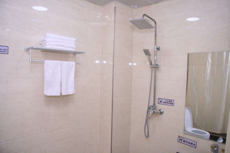 Bathroom, Kolinning Chain Hotel (Handan Guantao), Handan