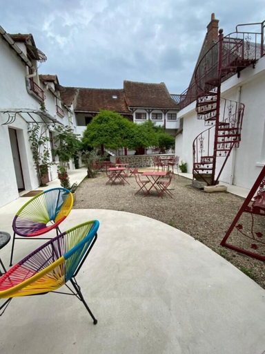 Exterior & Views 1, Nuit et Spa en Brenne, Indre