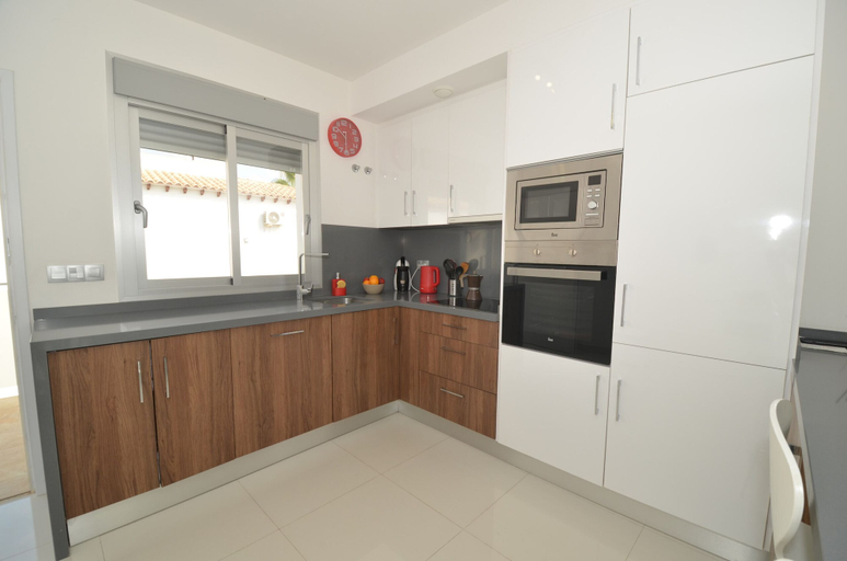 Private kitchen 4, Penthouse Medmarina Punta Prima, Alicante