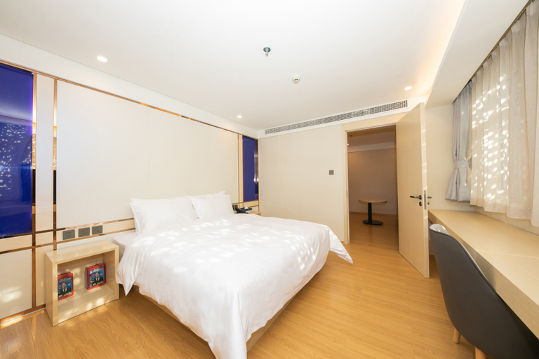 Bedroom 3, Hanting Hotel Zhangjiakou Xuanhua Railway Station, Zhangjiakou