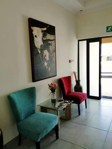 Public Area, The Nook Guesthouse, Tshabong