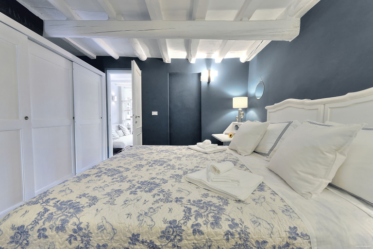 Bedroom 4, Santo Spirito Romantic by Mmega, Florence