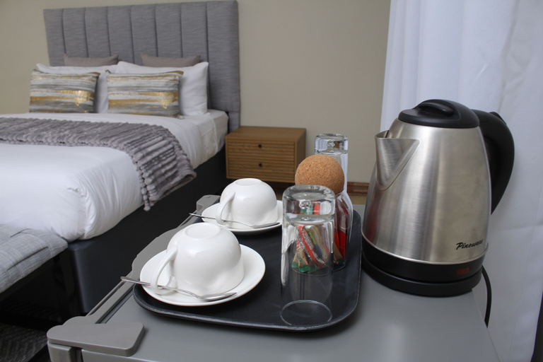 Others 5, The Oak Tree House, Gaborone