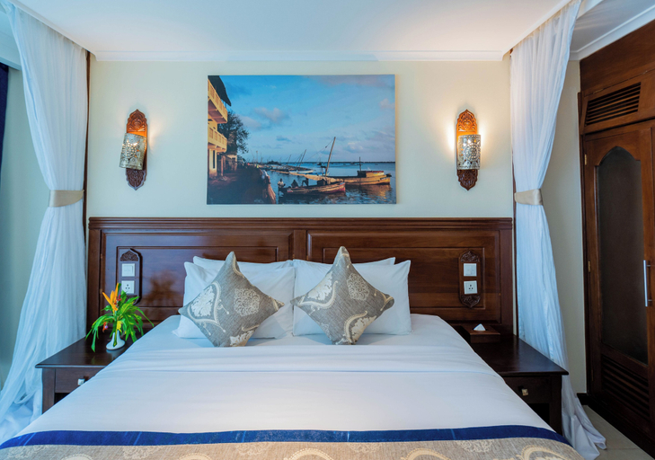 Bedroom 4, PrideInn Paradise Beach Resort & Spa Mombasa, Kisauni