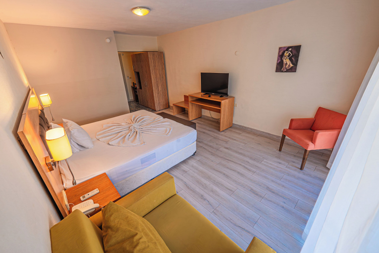 Bedroom 3, Begonville Hotel, Marmaris