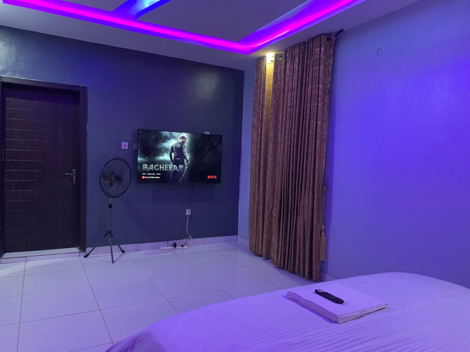 Bedroom 5, Umbrella Properties Hotel Moniya, Akinyele