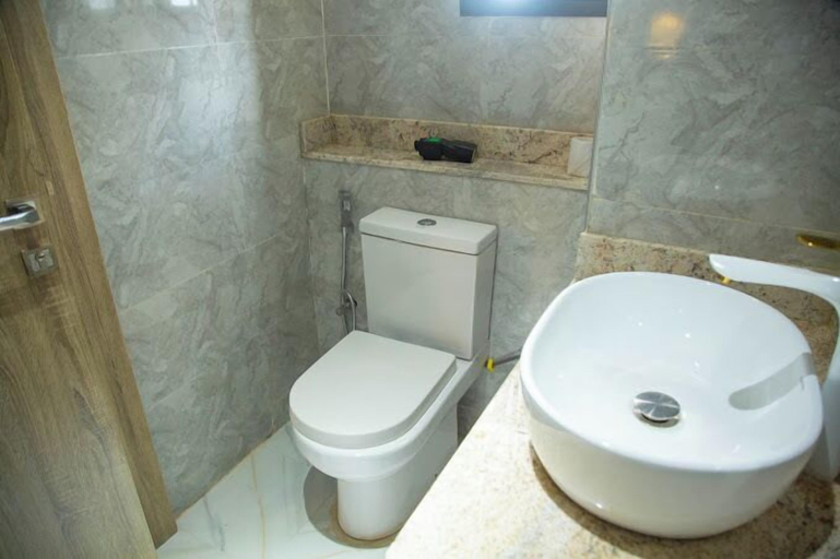 Bathroom, Hillview Apartments, AbujaMun
