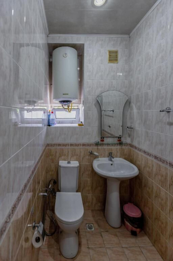 Bathroom 3, Formula Apartment Sea view & Balcony 2, Baku