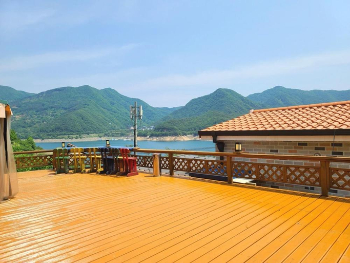 Others 2, Chungju Nangman Sketch Pension, Chungju