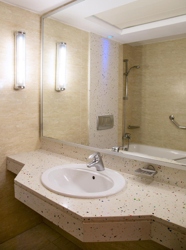 Bathroom 5, Atlantica Miramare Beach