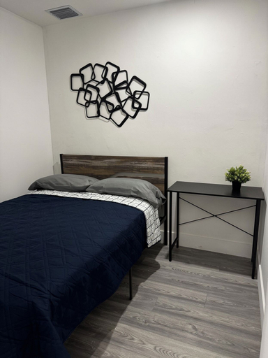 Bedroom 2, Santuaria Hollywood, Broward