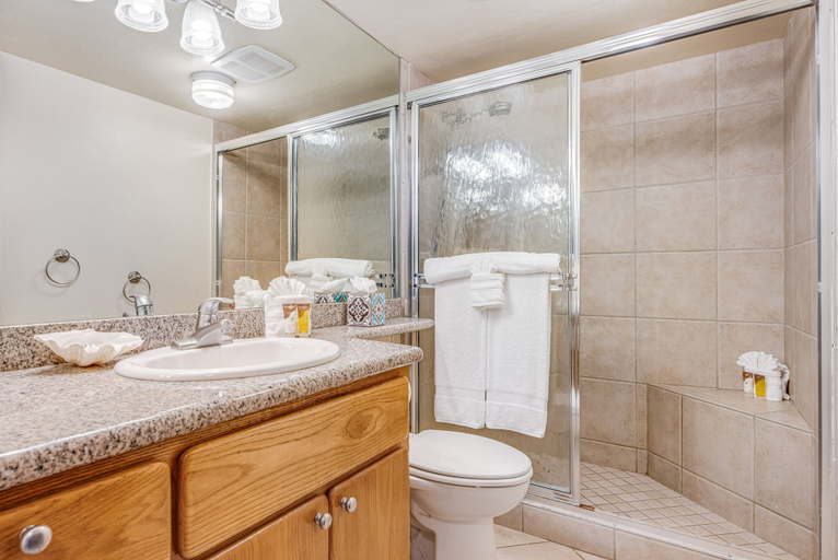 Bathroom 4, Kihei Surfside, #609 1 Bedroom Condo by RedAwning, Maui