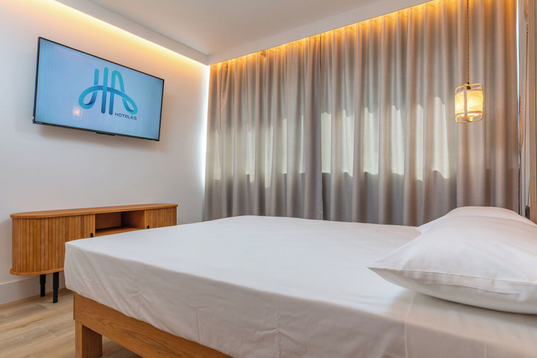 Others 3, HA Aparthotel Retiro Suites, Madrid
