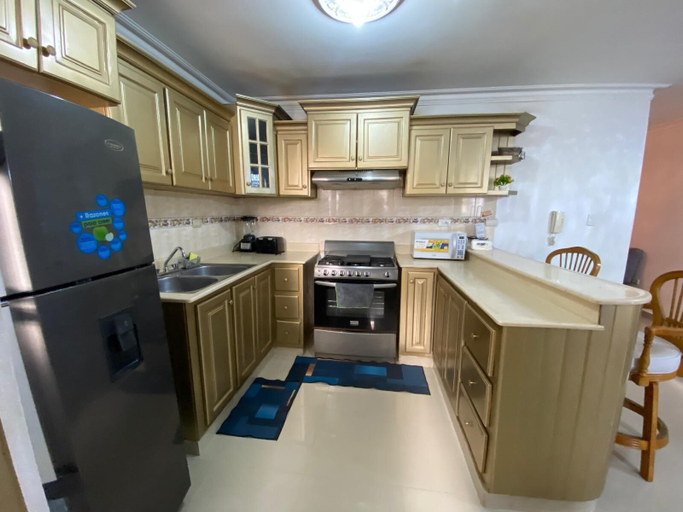 Private kitchen 5, 레지덴셜 파라다이스 V 아파트먼트, Santo Domingo Norte