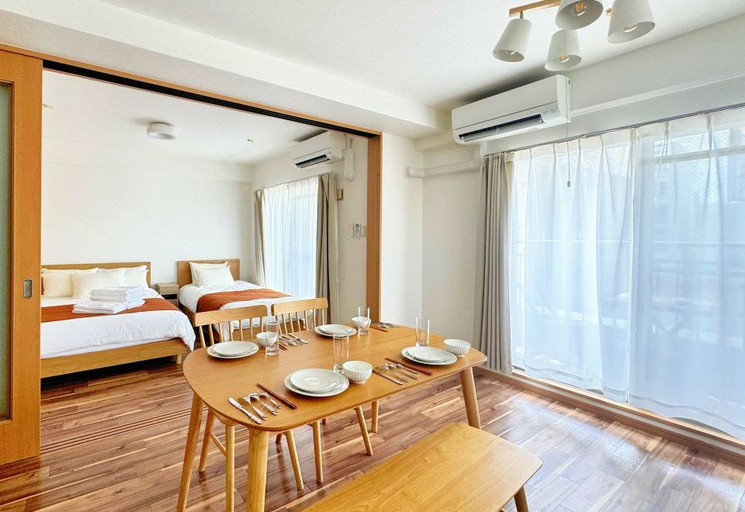 Bedroom 2, Crystal Court Namba, Osaka