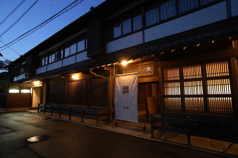 Exterior & Views 1, Ryokan Yoyokaku, Karatsu