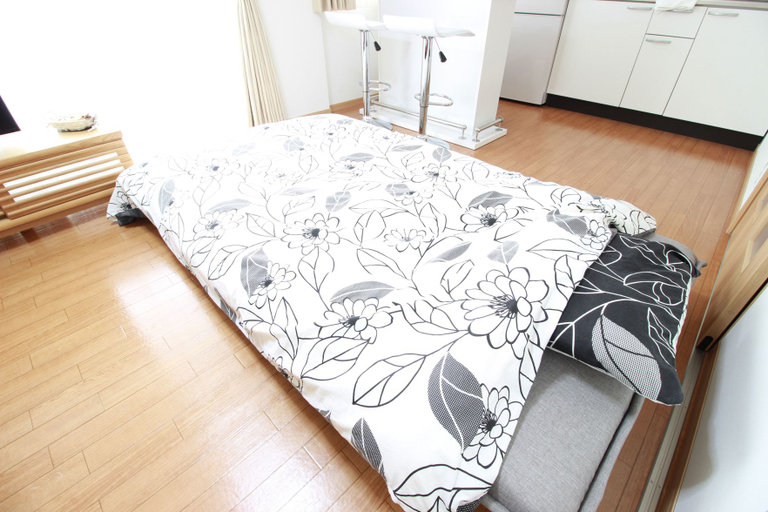 Bedroom 2, Patio Kyobashi Hotel, Osaka