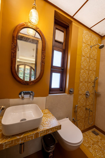 Bathroom 4, Ishaan Holiday Home, Raigarh