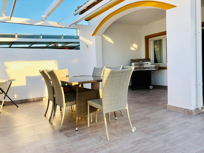 Others 4, Elegant Villa in Alicante with Pool, Alicante