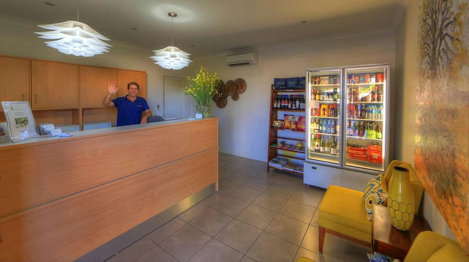 Public Area, Chinchilla Motor Inn, Chinchilla