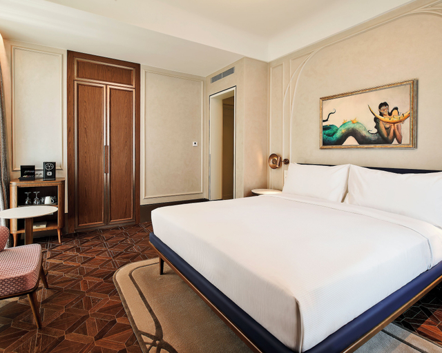 Bedroom 2, Les Temps Istanbul Karakoy, Curio Collection By Hilton, Beyoğlu