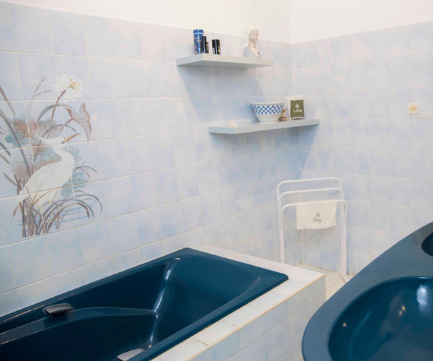 Bathroom 3, Villa Joland, Sainte-Anne