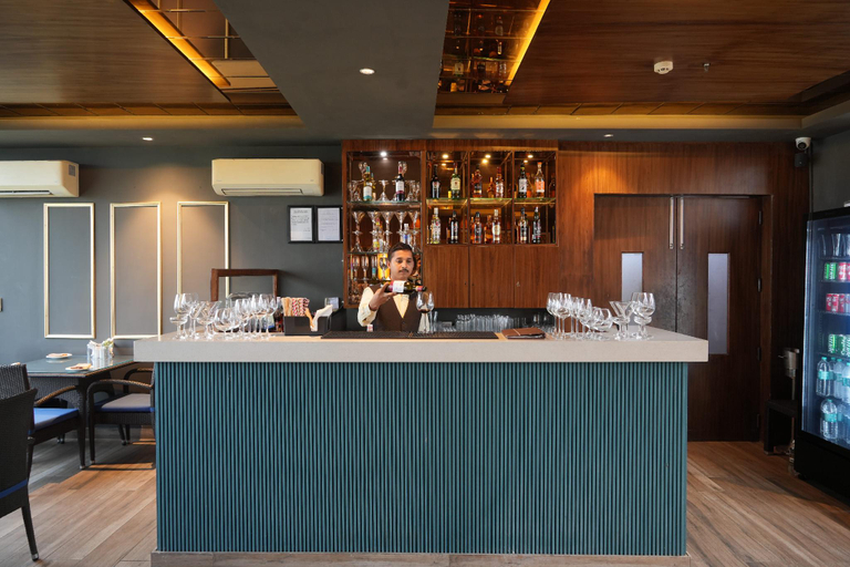 Food & Drinks 5, Geeta Sarovar Portico Panipat, Panipat