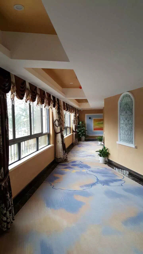 Others 5, Empty cup chain hotel (wuhan minzu university), Wuhan