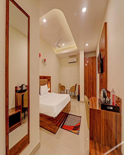 Bedroom 3, RROOMS Hotel Heera Grand, Lucknow