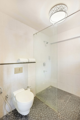 Bathroom 5, Club Mahindra Arookutty, Alappuzha