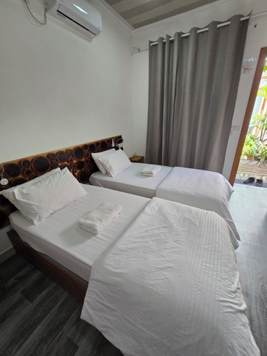 Bedroom 2, Sun & Surf, Kaafu Atoll