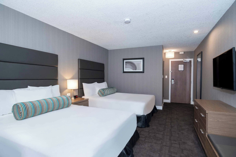 Bedroom 4, Sandman Signature Calgary Downtown Hotel, Division No. 6