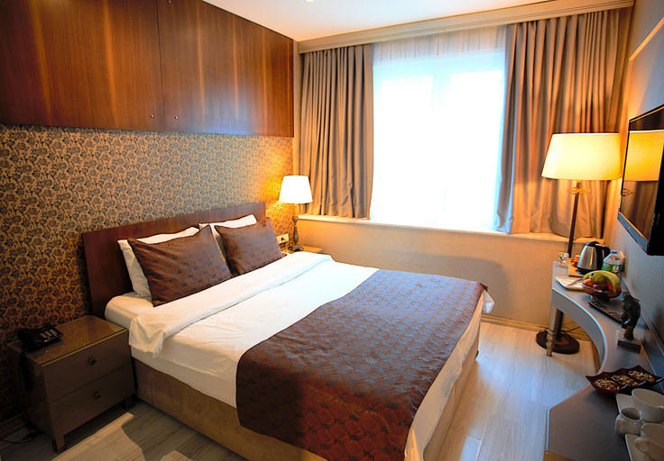 Bedroom 2, Hotel Adamel City, Bakırköy